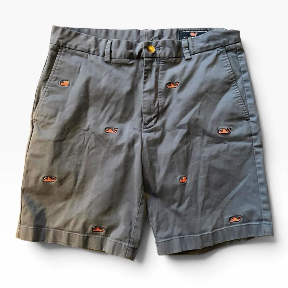 Vineyard-vines Men's Grey and Navy Shorts